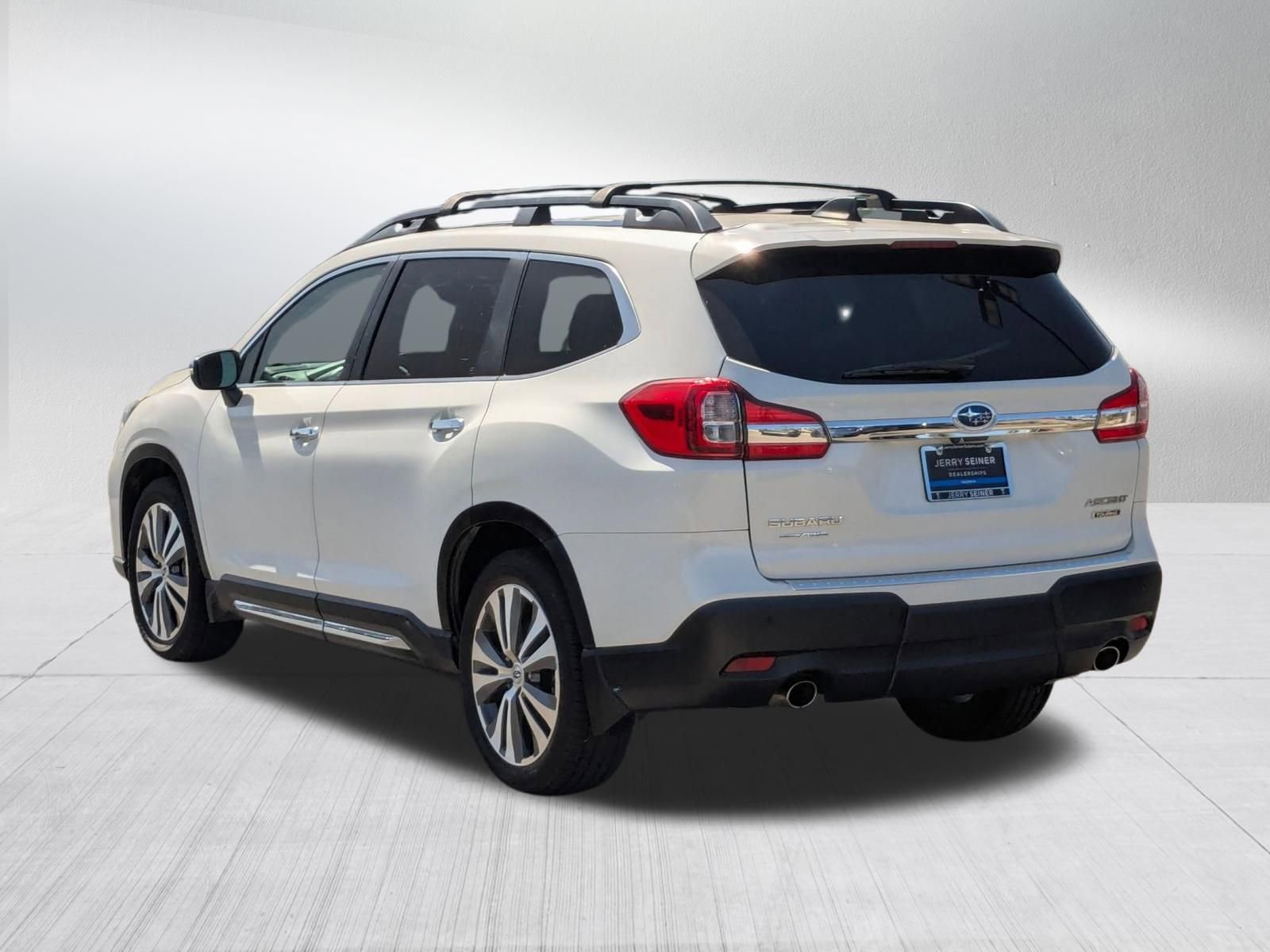 Used 2021 Subaru Ascent Touring w/ Popular Package #2A image 3