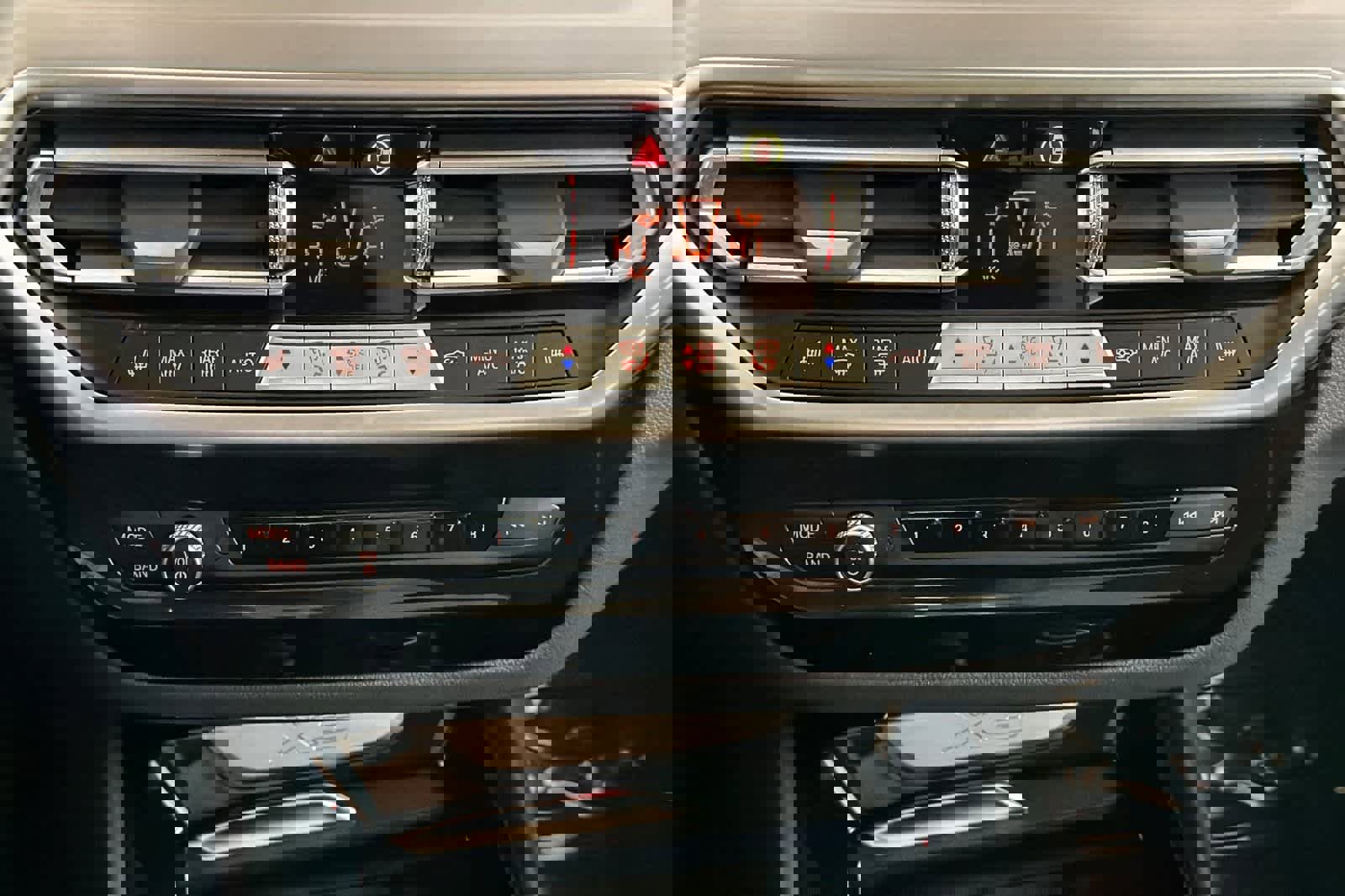 Used 2023 BMW X3 xDrive30i w/ Convenience Package w/ZPA image 21