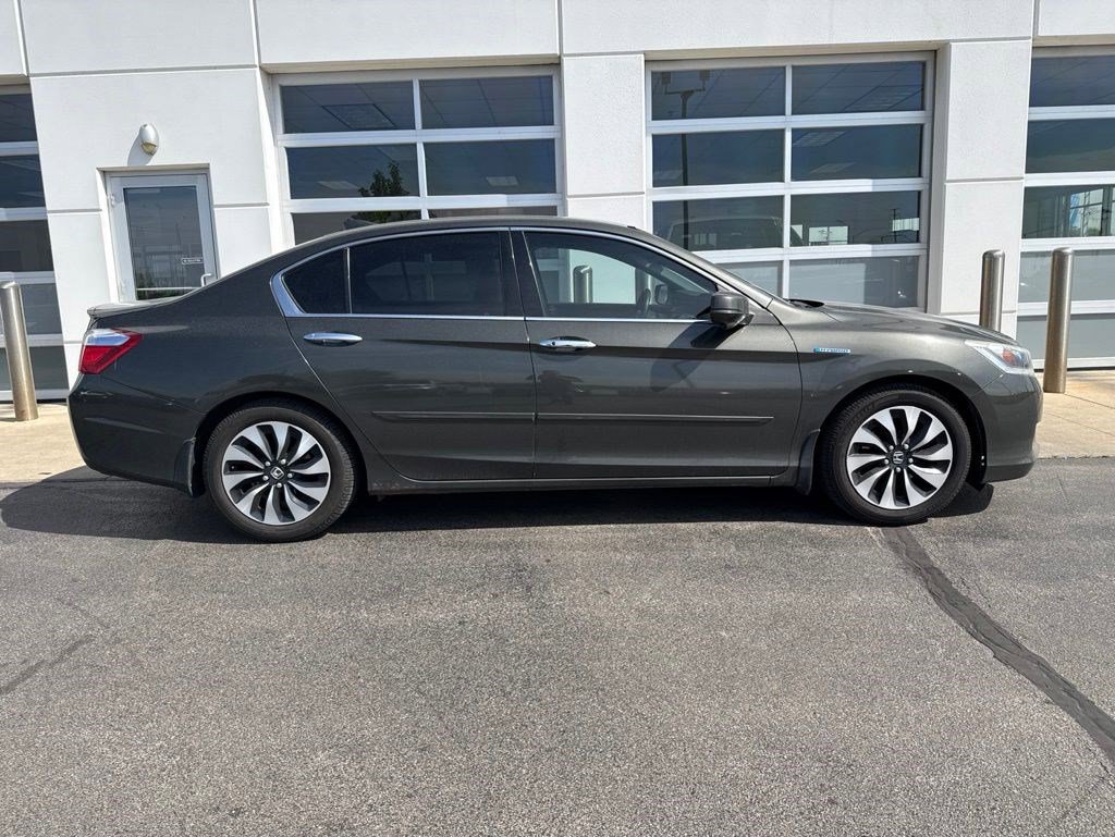 Used 2014 Honda Accord Hybrid Sedan image 3