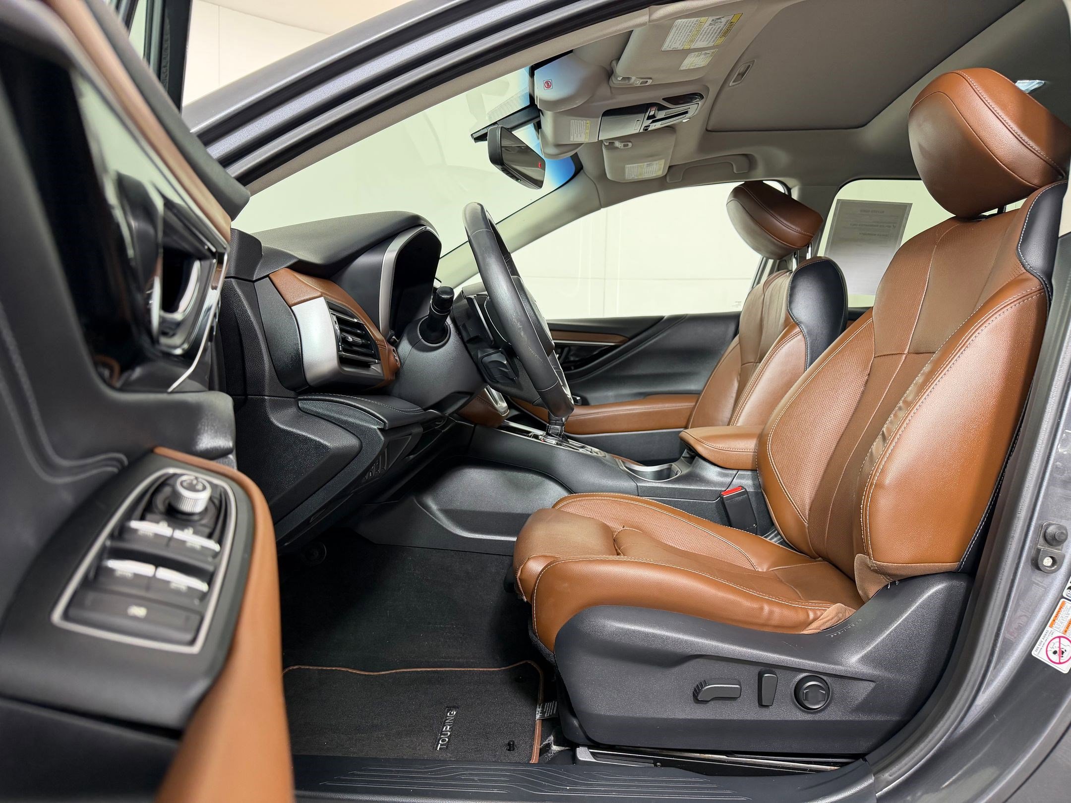 Used 2020 Subaru Outback Touring XT image 4