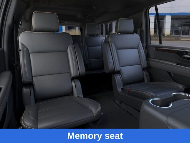 New 2026 Chevrolet Suburban Premier image 18
