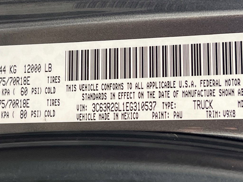 Used 2014 RAM 3500 Tradesman w/ Chrome Appearance Group RWD image 28