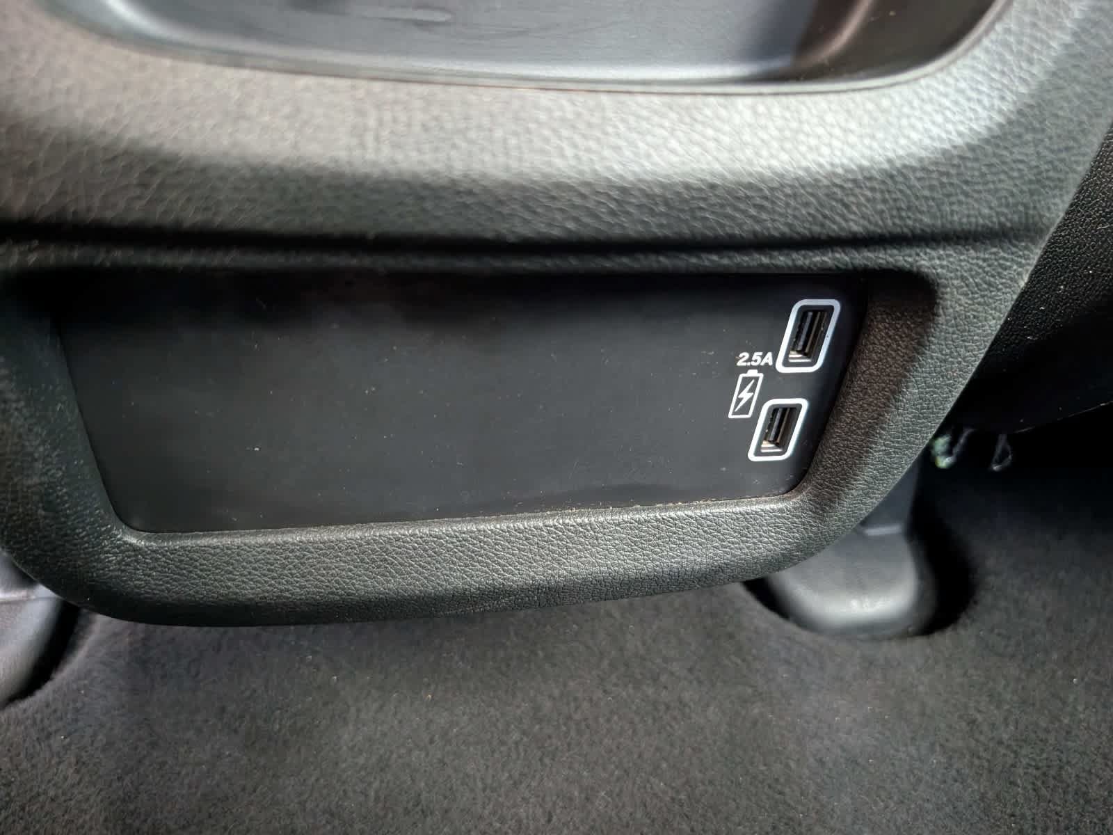 Used 2023 Honda Passport EX-L image 16