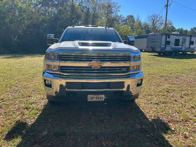 Used 2019 Chevrolet Silverado 2500 LTZ w/ Duramax Plus Package image 3