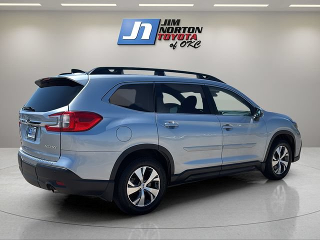 Used 2023 Subaru Ascent Premium w/ Convenience Package AWD/4WD image 5