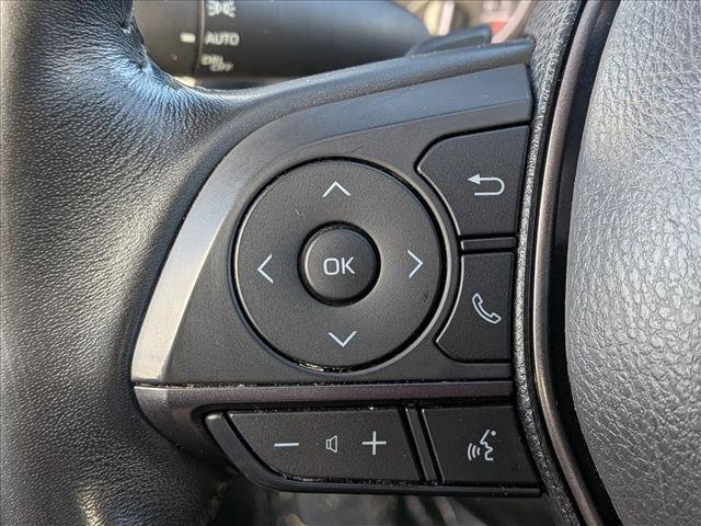 Used 2023 Toyota Camry SE image 16