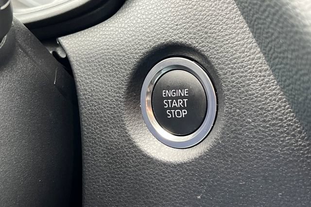 Used 2025 Toyota Corolla LE w/ LE Premium Package FWD image 27