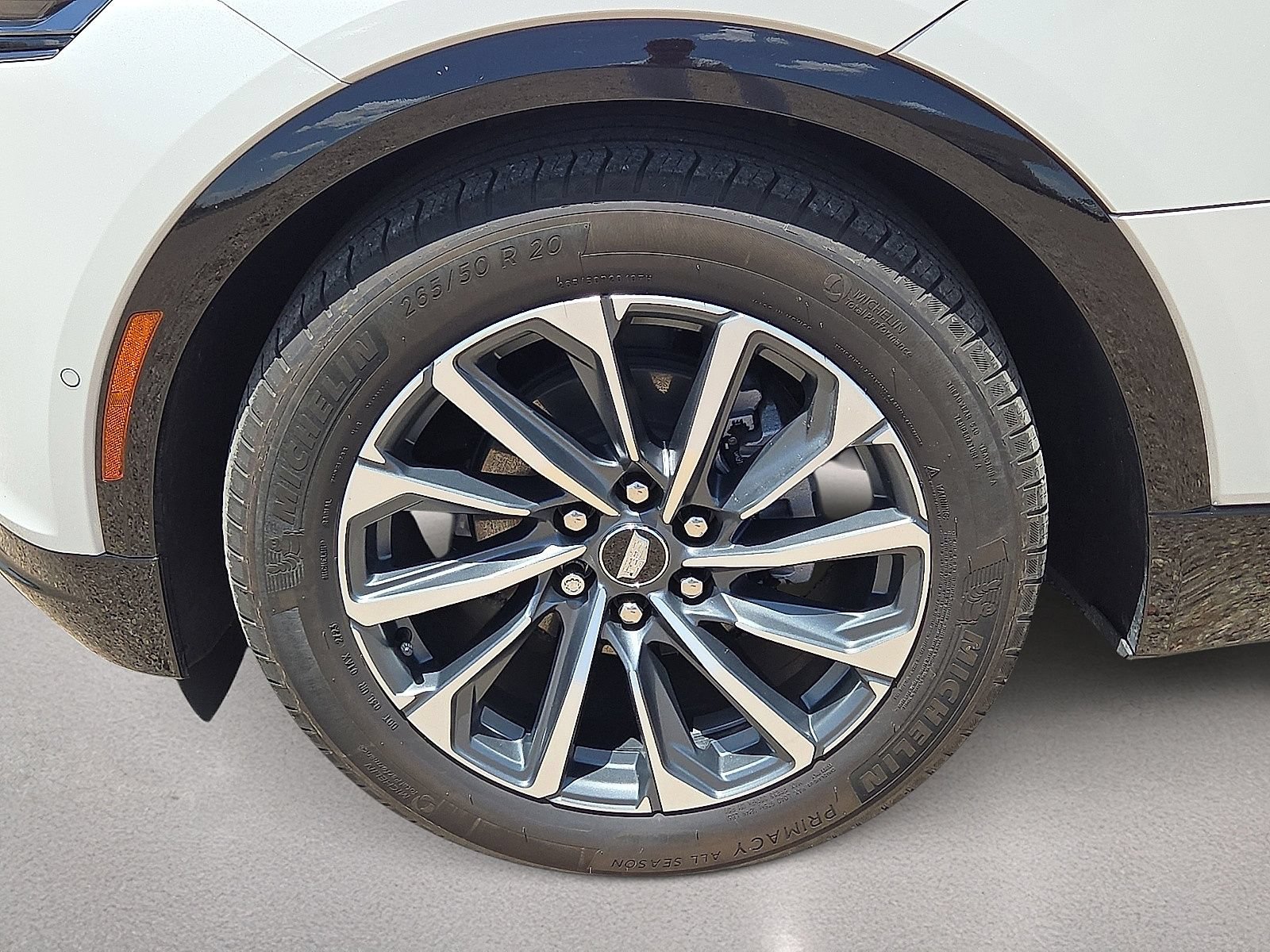 Used 2024 Cadillac Lyriq Sport AWD/4WD image 10