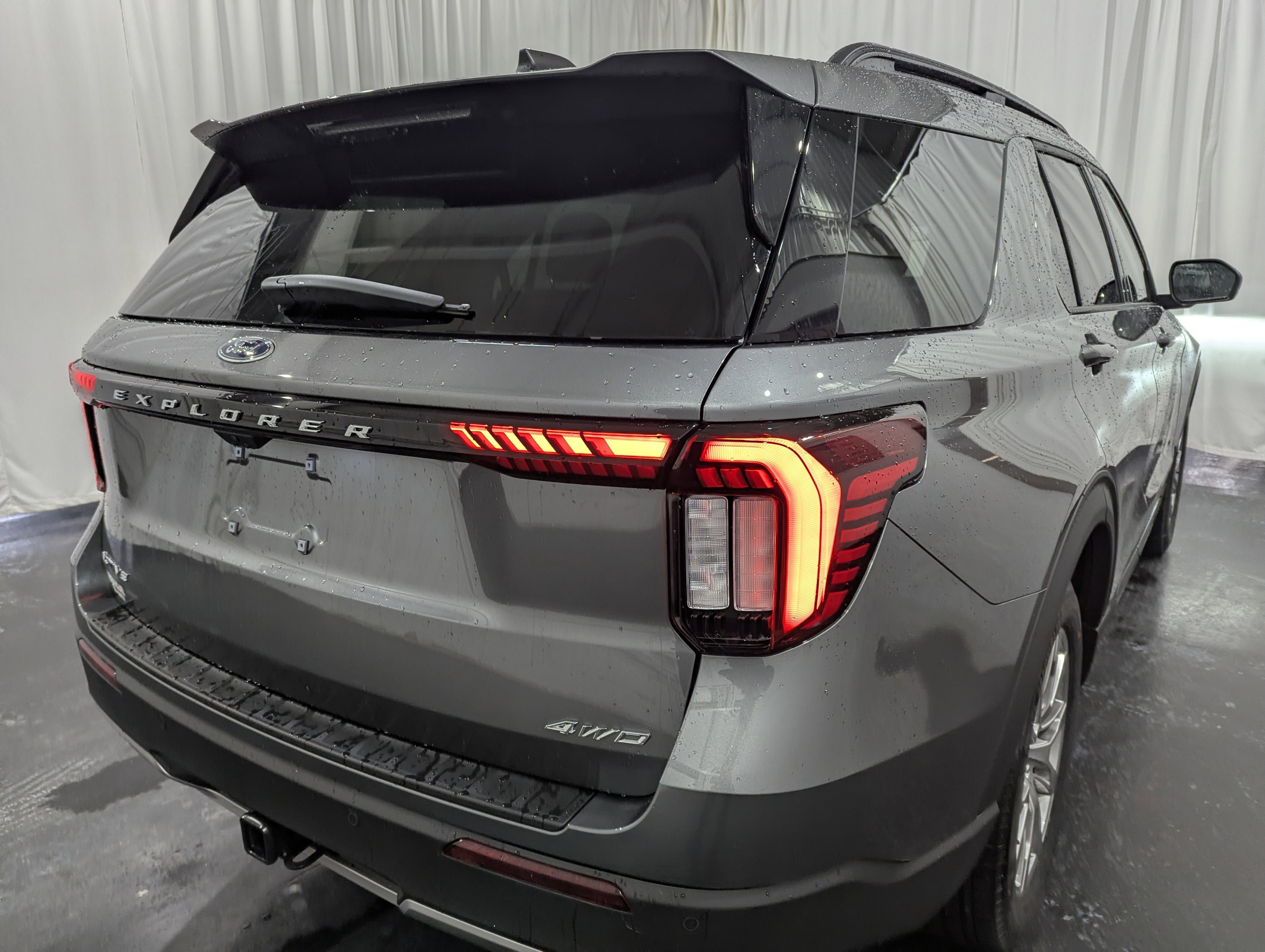 New 2026 Ford Explorer Active w/ Active Comfort Package AWD/4WD image 7