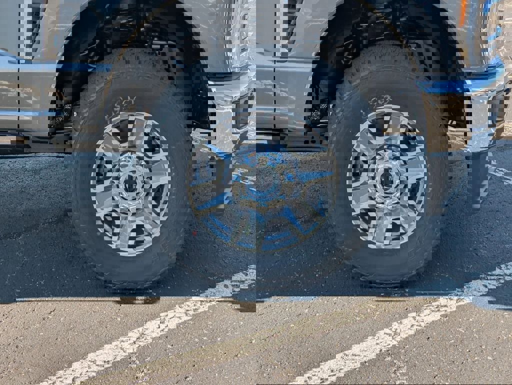 New 2026 Ford F250 Lariat w/ FX4 Off-Road Package image 22