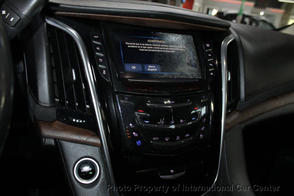 Used 2017 Cadillac Escalade Premium Luxury image 20