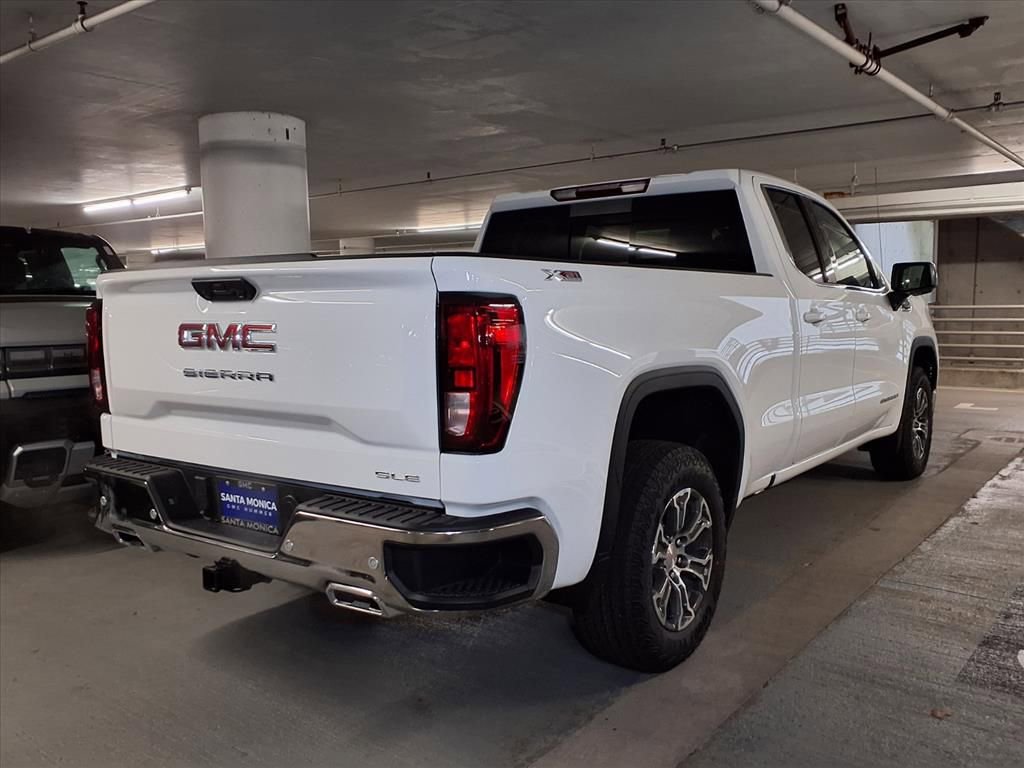 New 2026 GMC Sierra 1500 SLE w/ X31 Off-Road Package image 8