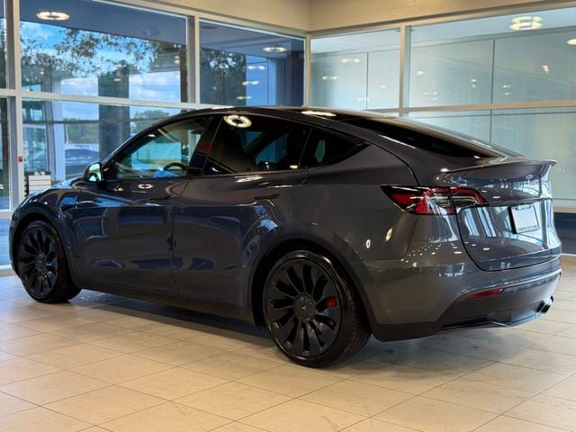 Used 2022 Tesla Model Y Performance AWD/4WD image 14