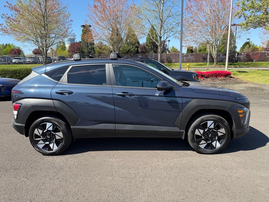 Used 2025 Hyundai Kona SEL AWD/4WD image 9
