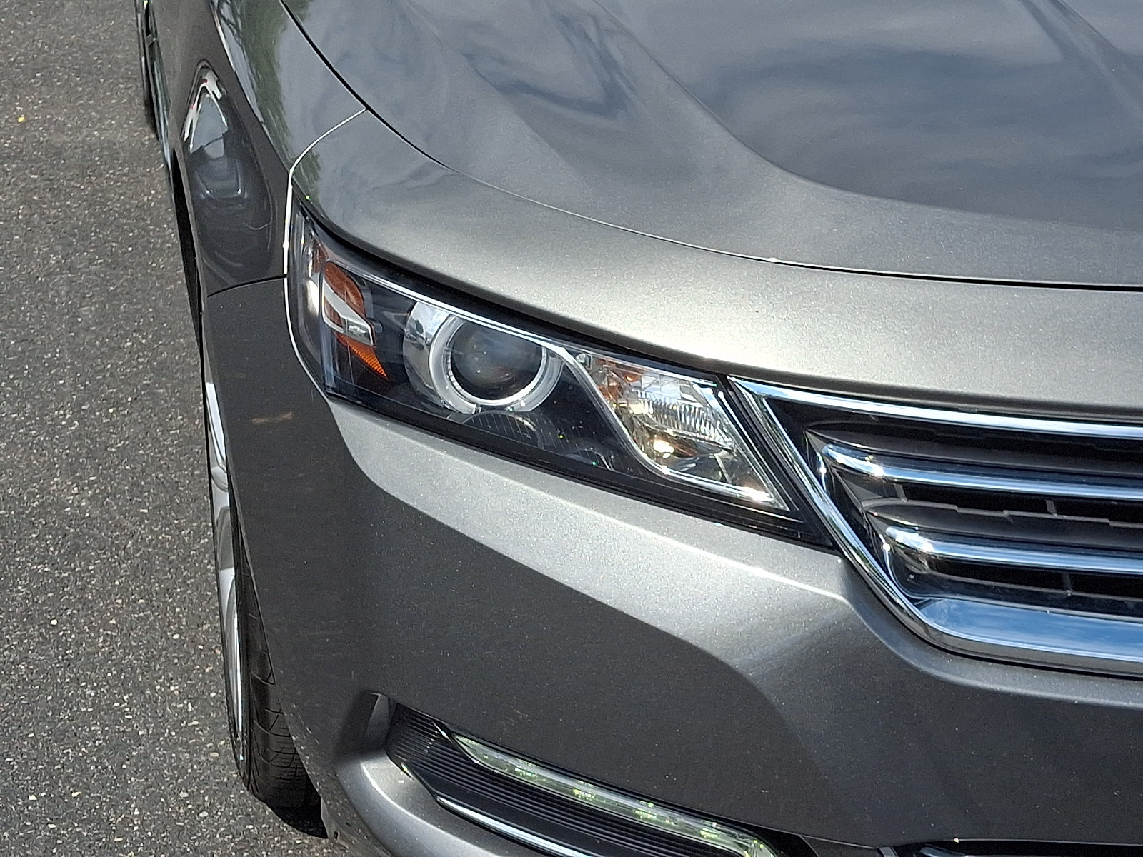 Used 2016 Chevrolet Impala LTZ w/ Enhanced Convenience Package FWD image 9