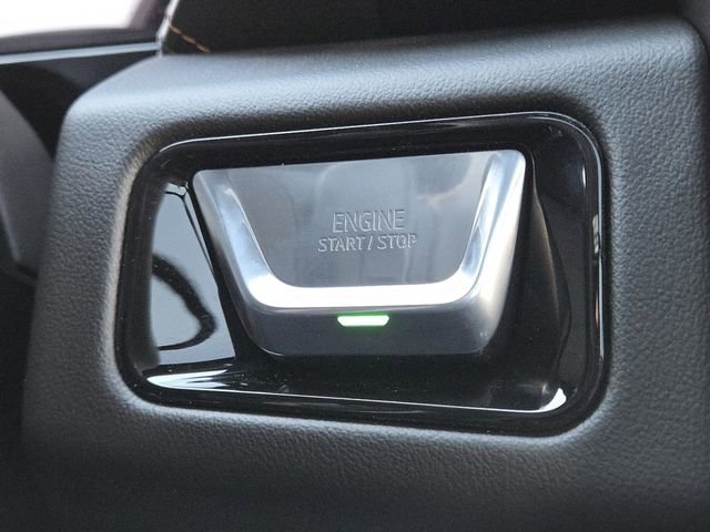 New 2026 GMC Yukon AT4 w/ AT4 Premium Package image 18