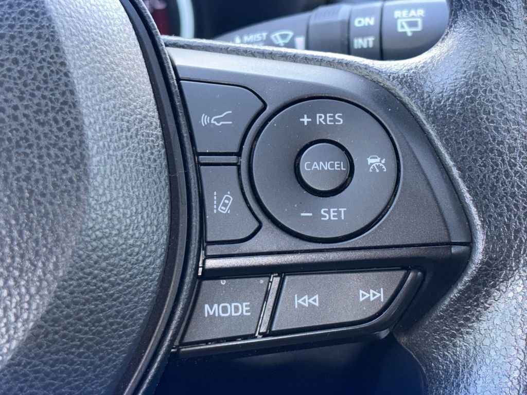 Used 2024 Toyota RAV4 XLE w/ Convenience Package FWD image 26