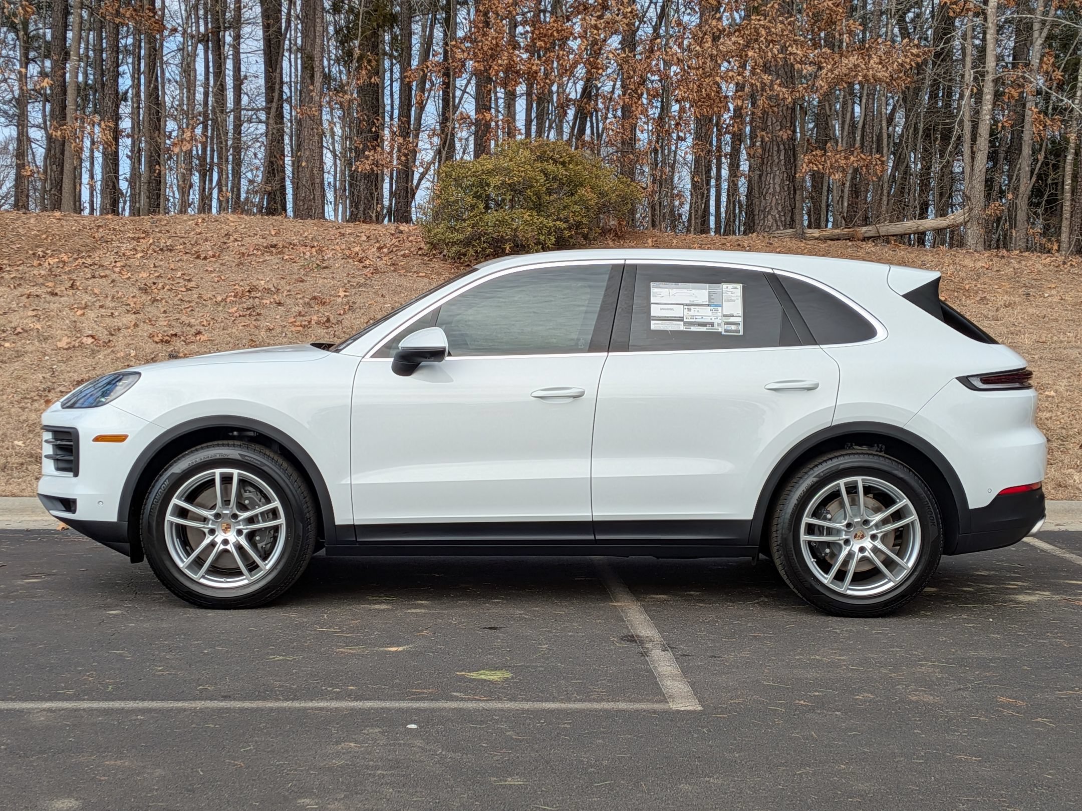New 2026 Porsche Cayenne AWD/4WD image 2
