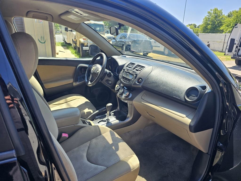 Used 2010 Toyota RAV4 4WD w/ 3rd Row image 20
