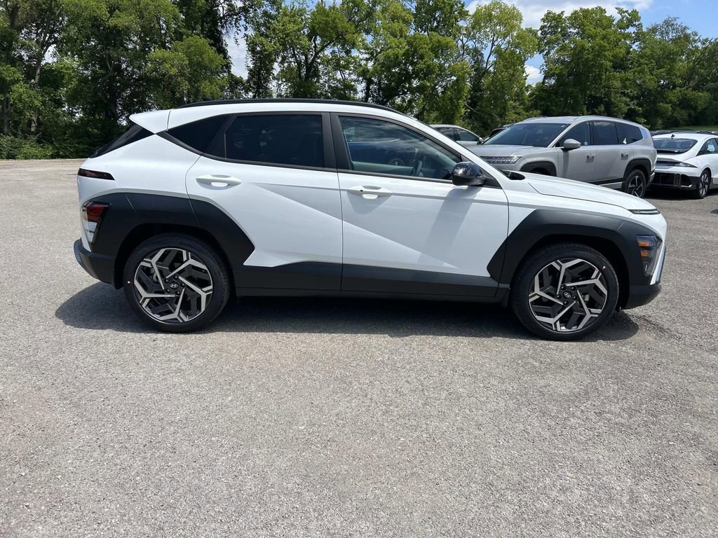 New 2026 Hyundai Kona SEL Premium FWD image 8