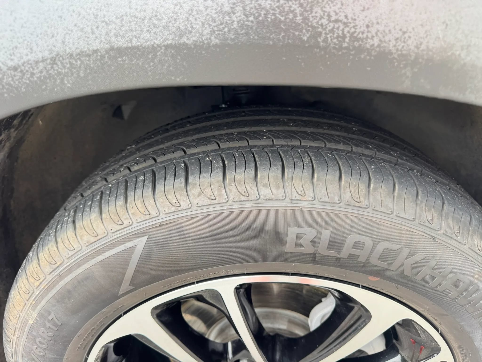 Used 2025 Chevrolet TrailBlazer LT w/ LT Cold Weather Package FWD image 16