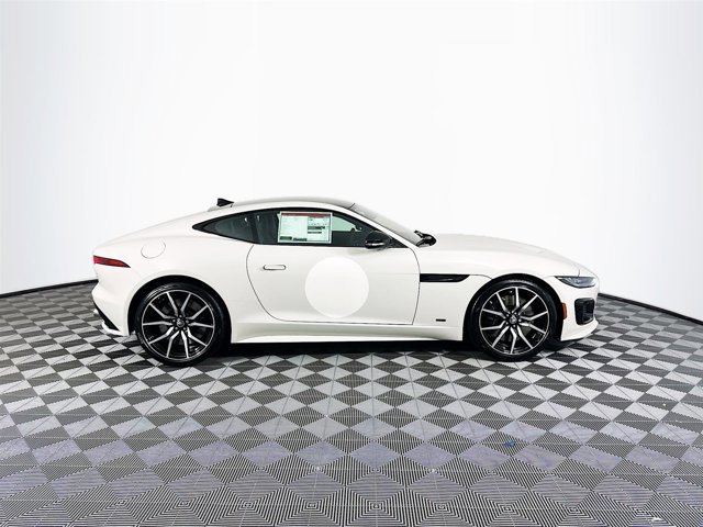 New 2024 Jaguar F-TYPE R image 4