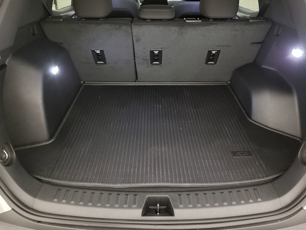 New 2026 Chevrolet Equinox LT w/ LPO, Floor Liner Package image 22