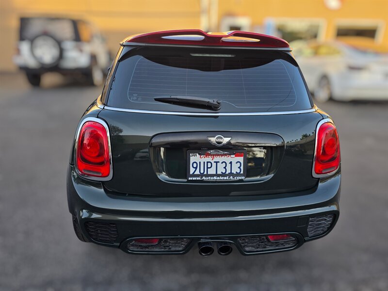 Used 2018 MINI Cooper John Cooper Works w/ Premium Package FWD image 10