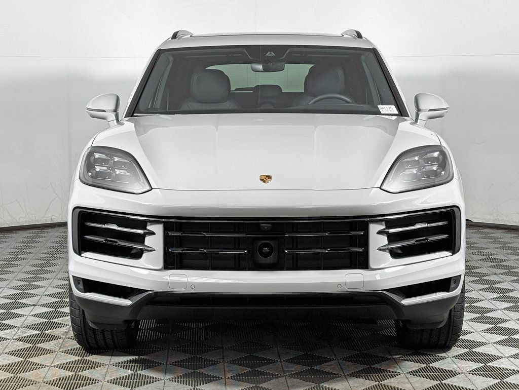 Certified 2026 Porsche Cayenne AWD/4WD image 10