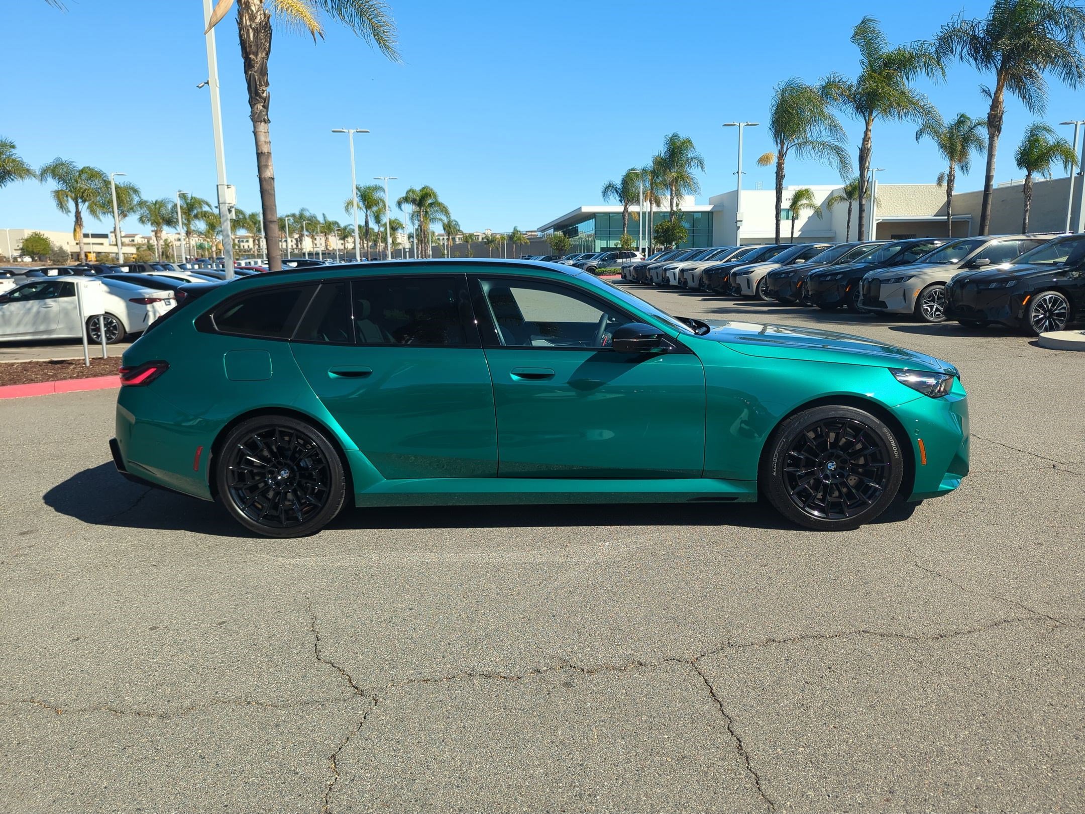 Used 2025 BMW M5 Touring w/ M Driver's Package image 11