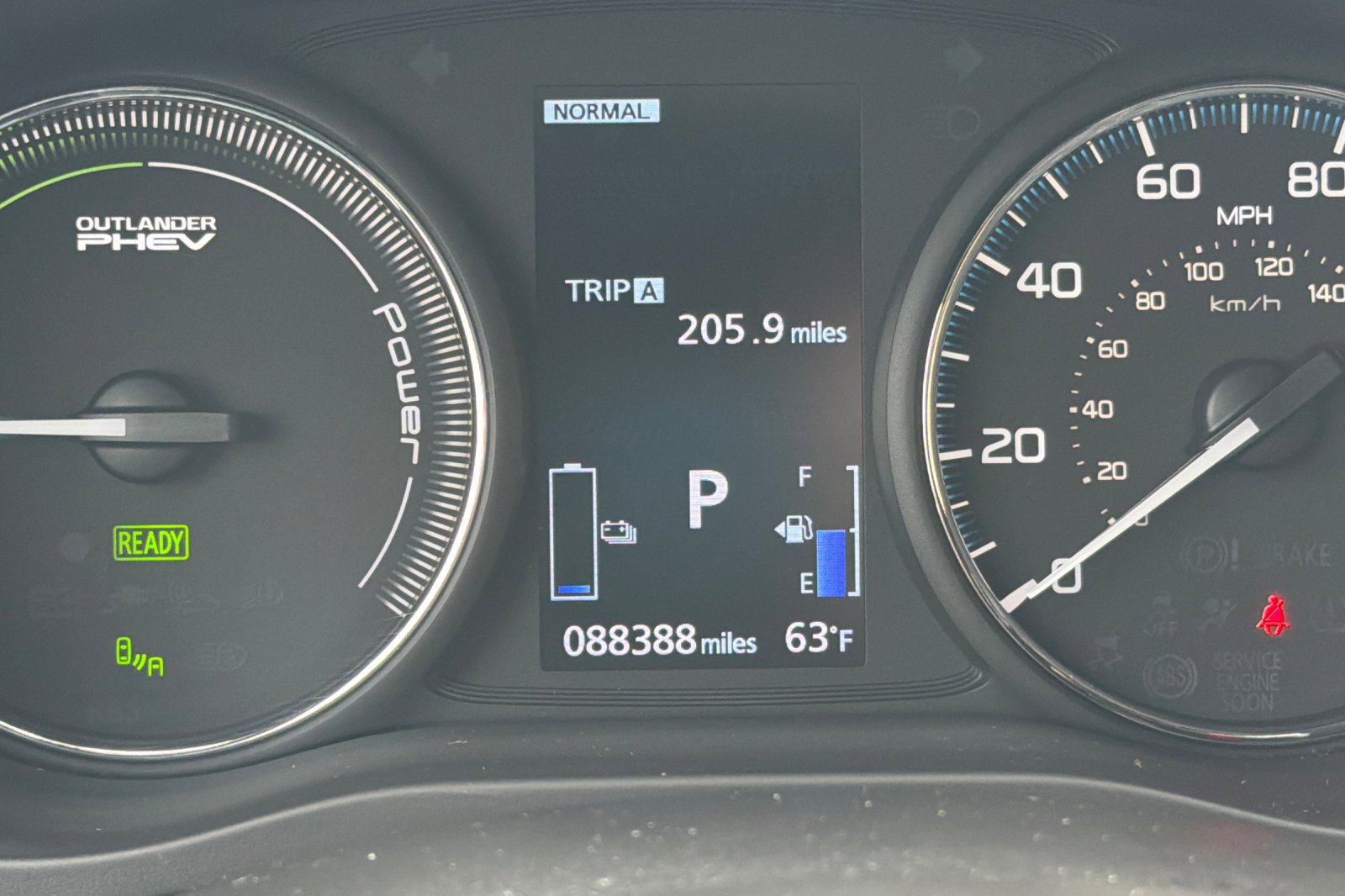 Used 2020 Mitsubishi Outlander SEL image 27