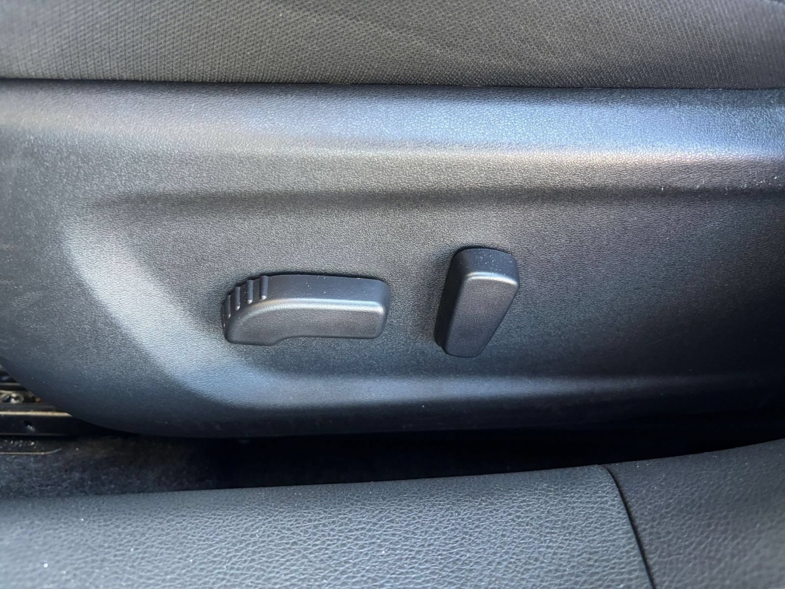 Used 2025 Nissan Altima 2.5 SV FWD image 22