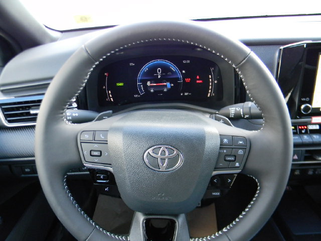 New 2026 Toyota Camry SE FWD image 9