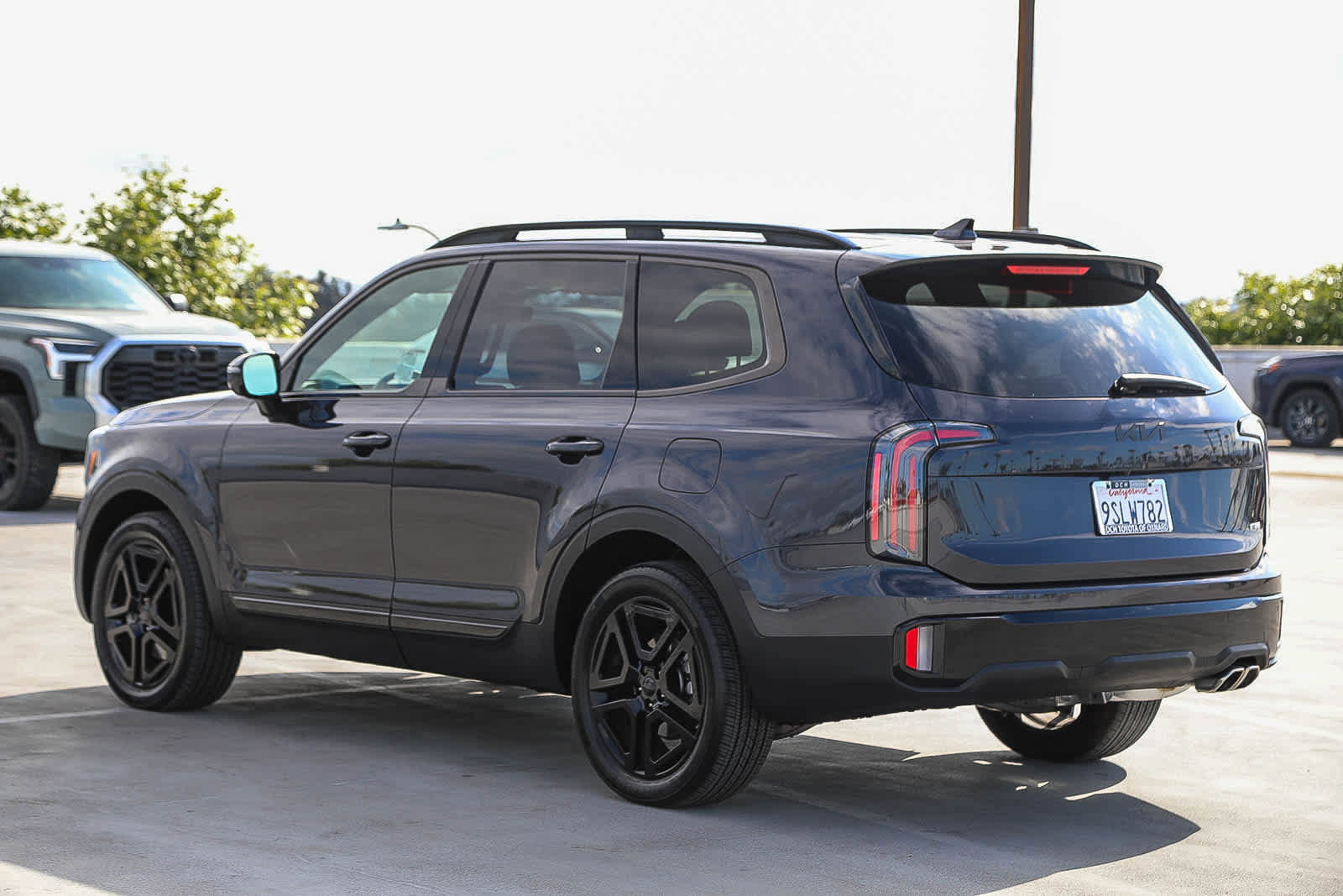 Used 2025 Kia Telluride SX X-Line AWD/4WD image 7
