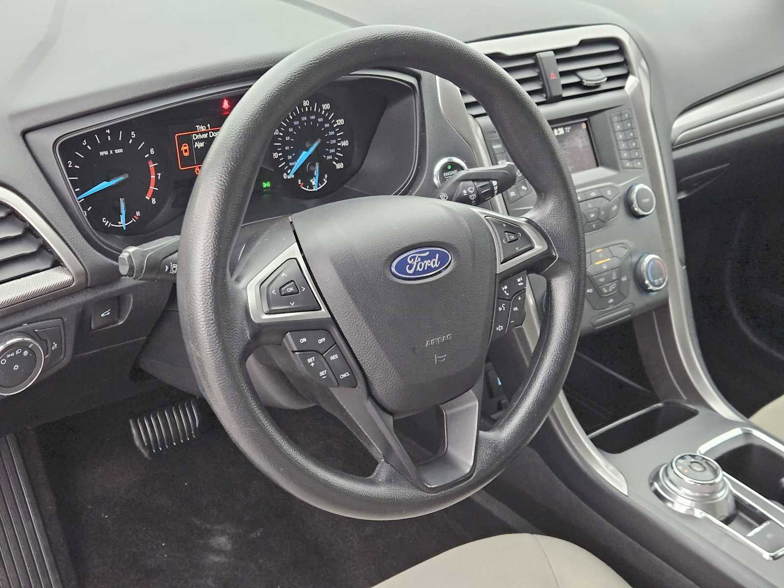 Used 2020 Ford Fusion S image 2