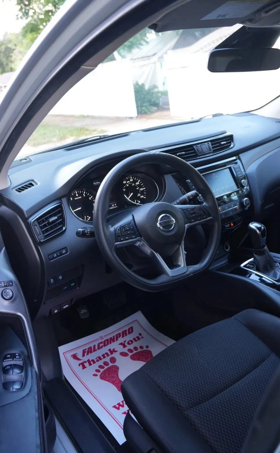 Used 2020 Nissan Rogue Sport S FWD image 9