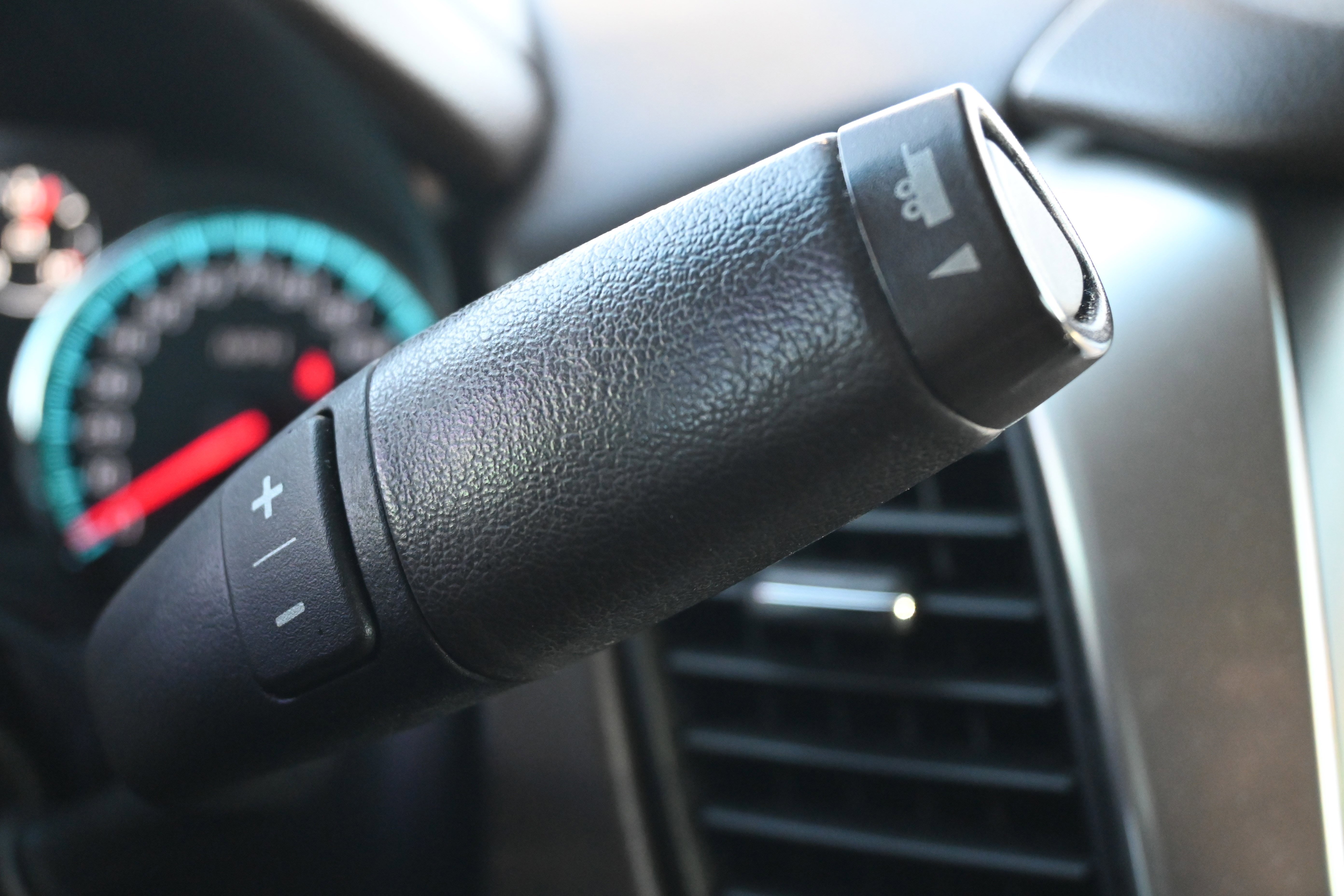 Used 2018 Chevrolet Tahoe Premier image 27