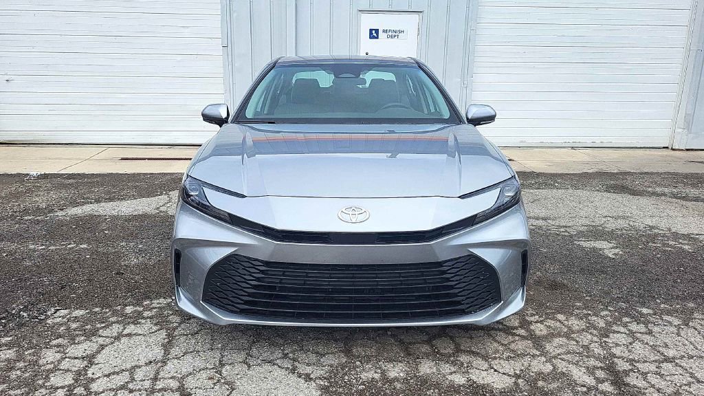 Used 2026 Toyota Camry XSE FWD image 1