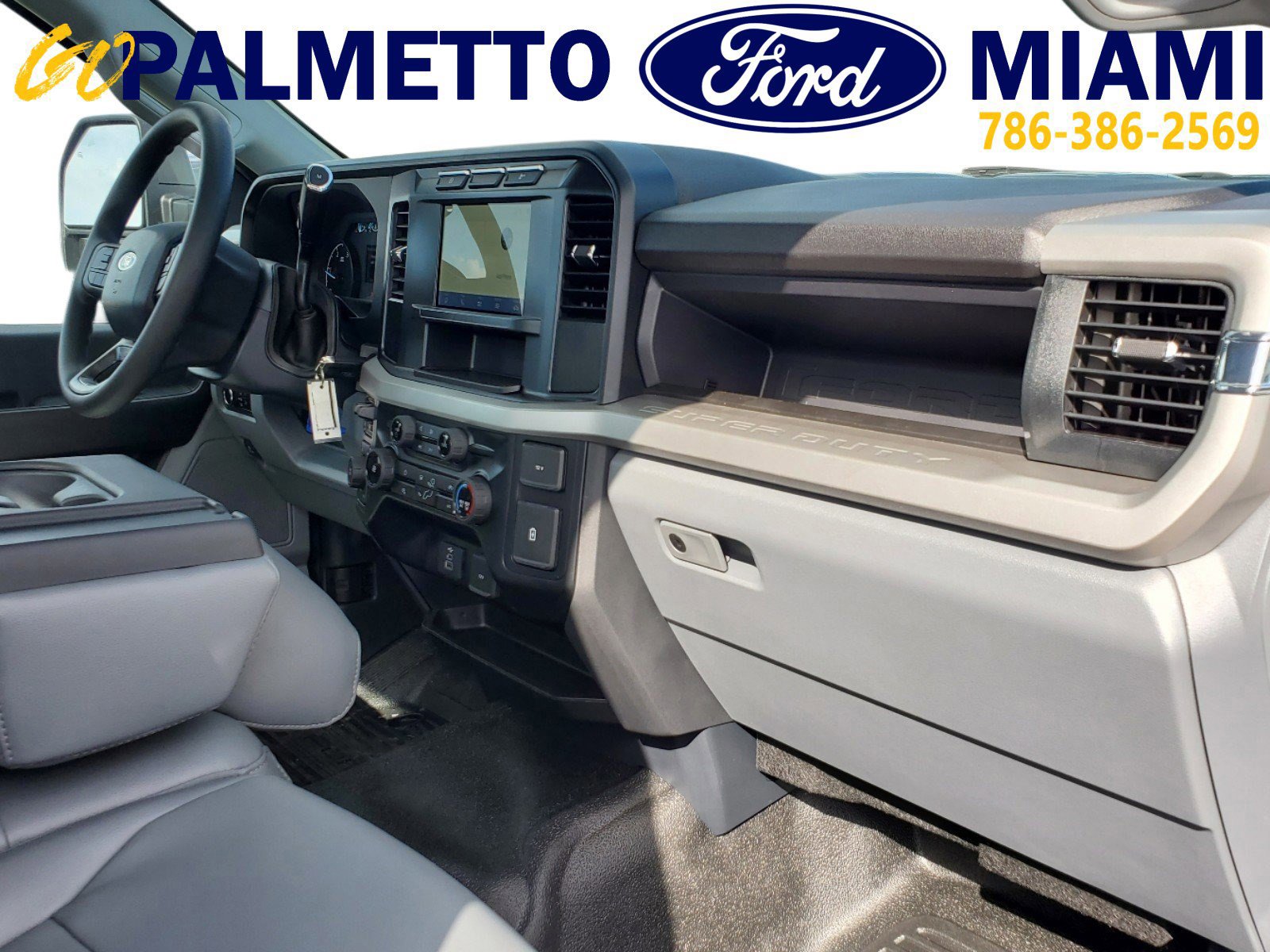 New 2024 Ford F450 XL w/ XL Chrome Package image 9