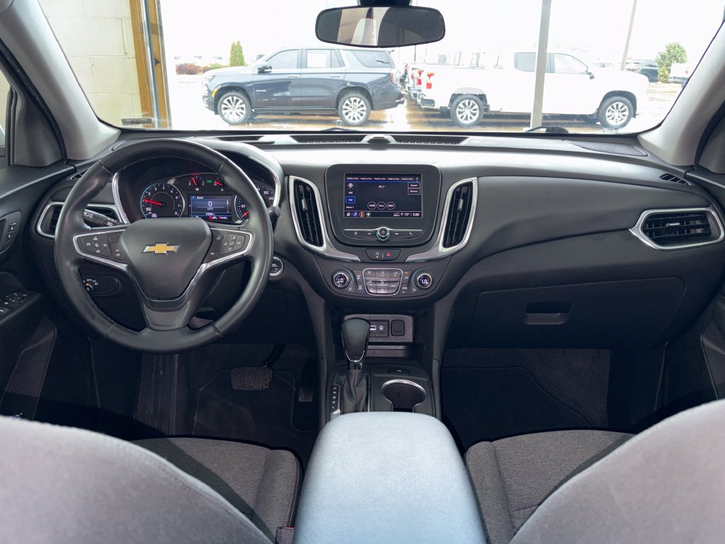 Used 2024 Chevrolet Equinox LT FWD image 16
