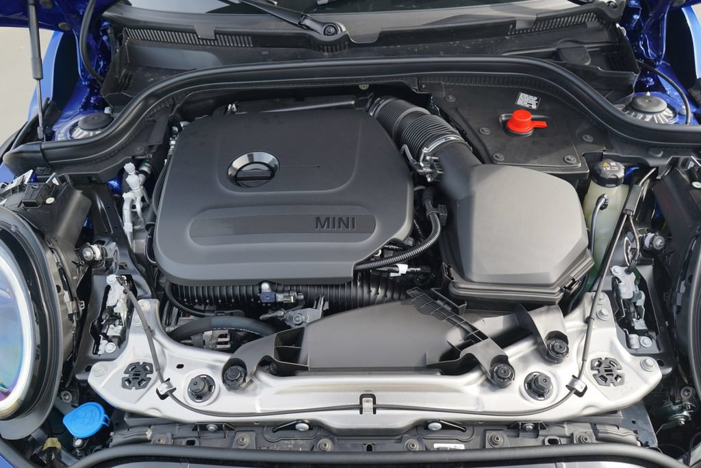 New 2026 MINI Cooper S FWD image 12