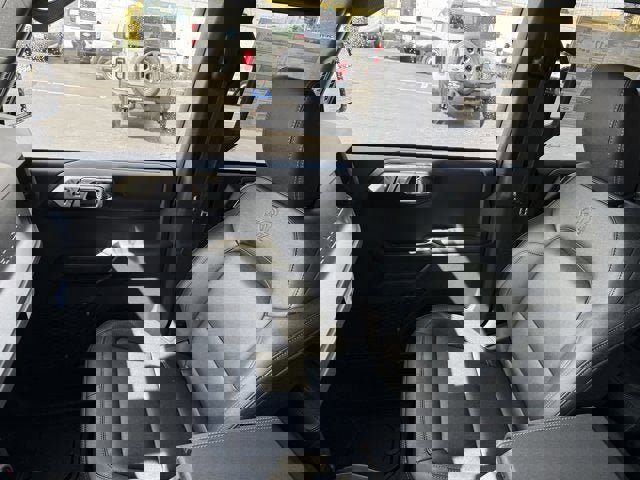 New 2026 Ford Bronco Badlands image 16