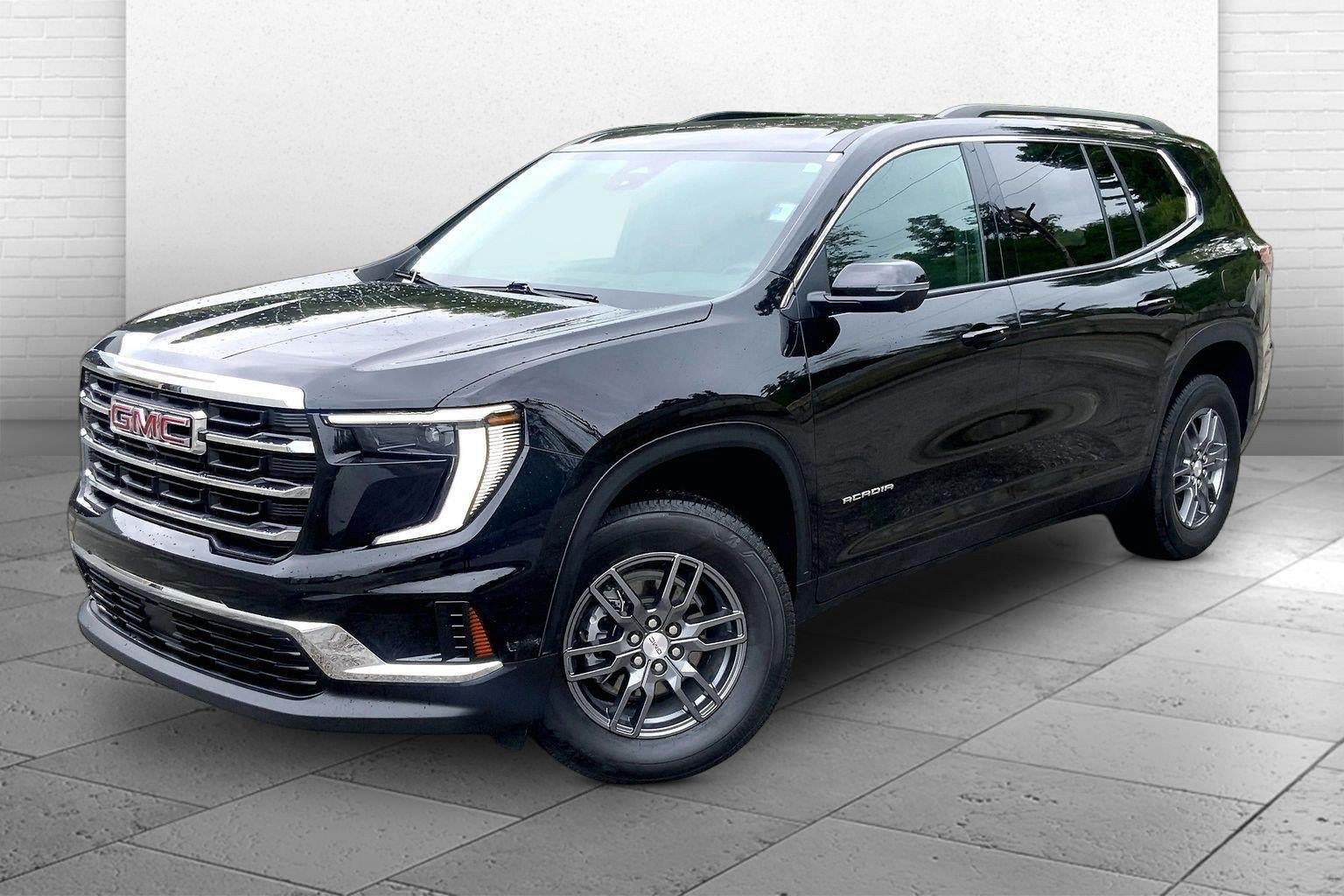 Used 2025 GMC Acadia Elevation FWD image 13