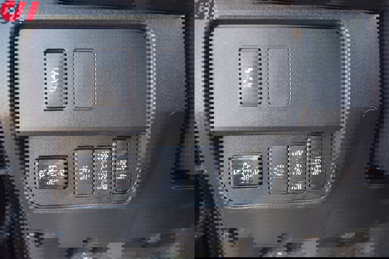 Used 2020 Toyota Tacoma TRD Off-Road w/ TRD Premium Off Road Package image 14