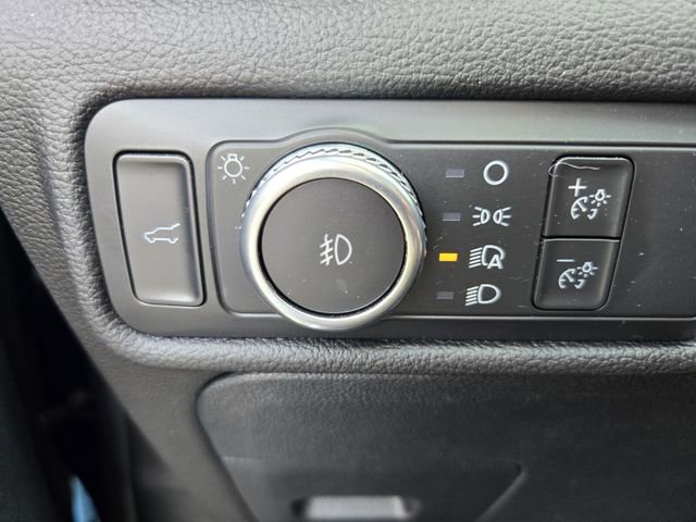 Certified 2022 Ford Explorer Limited image 31