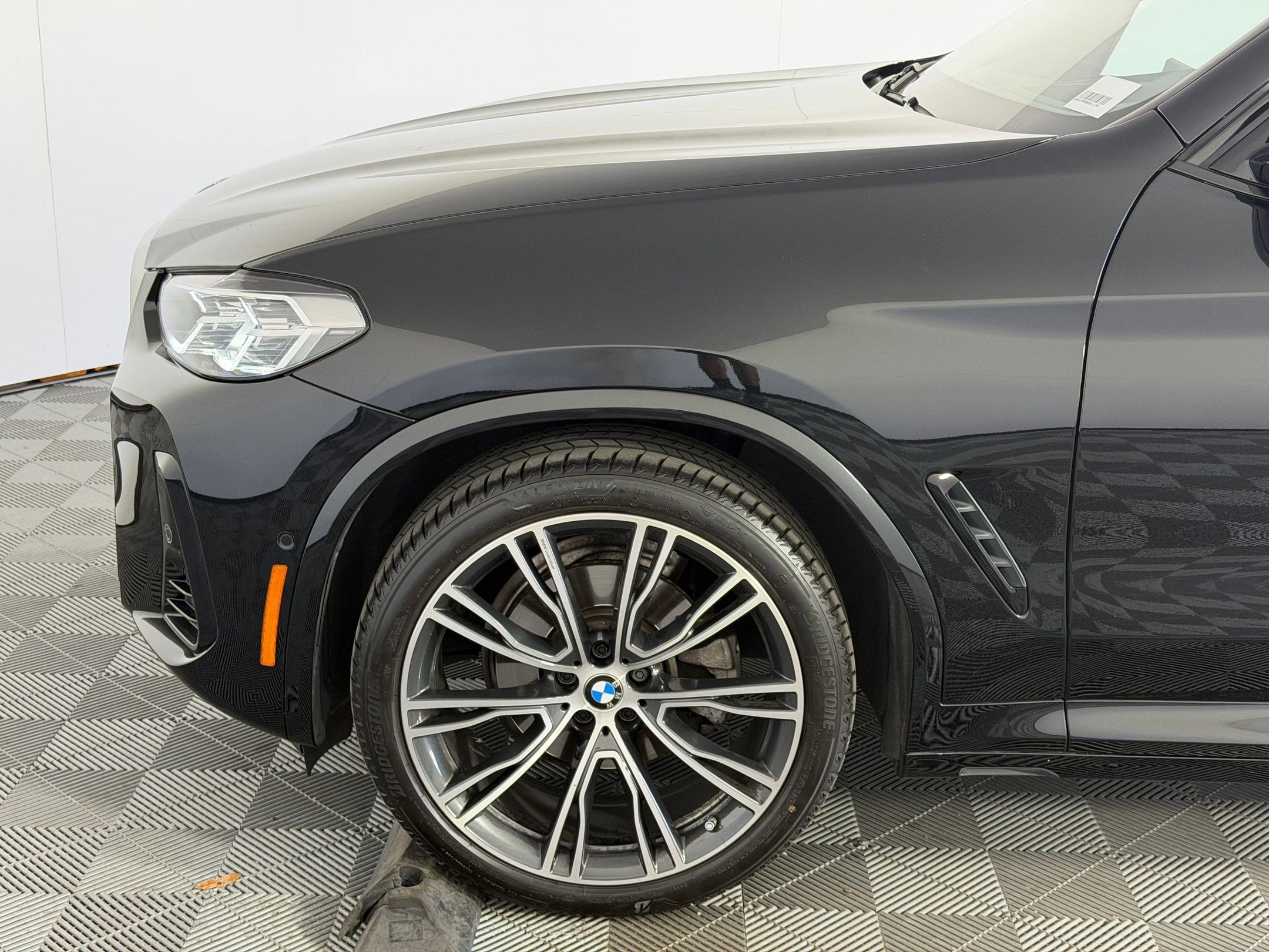 Certified 2024 BMW X3 sDrive30i w/ Premium Package w/ZPA RWD image 11