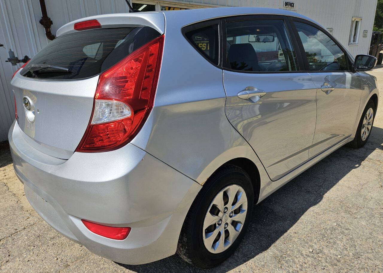 Used 2017 Hyundai Accent SE FWD image 9