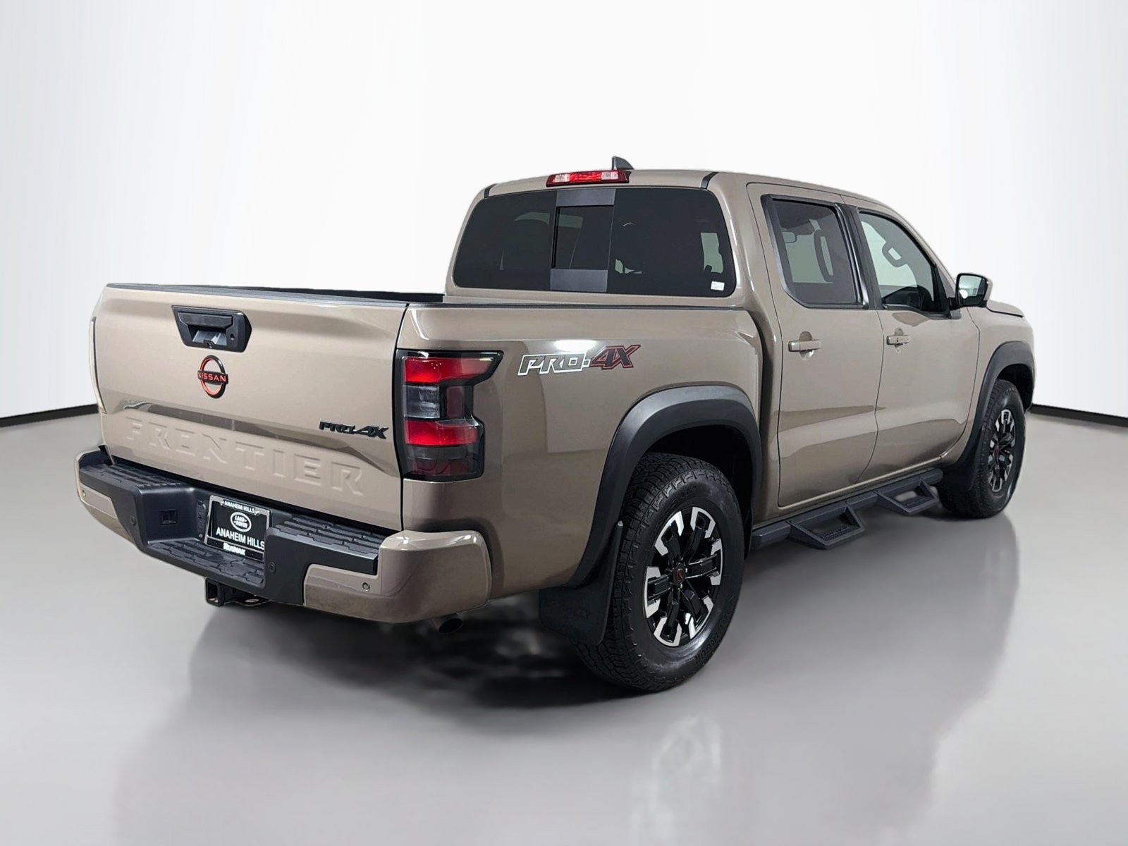 Used 2024 Nissan Frontier PRO-4X w/ Pro Convenience Package AWD/4WD image 5