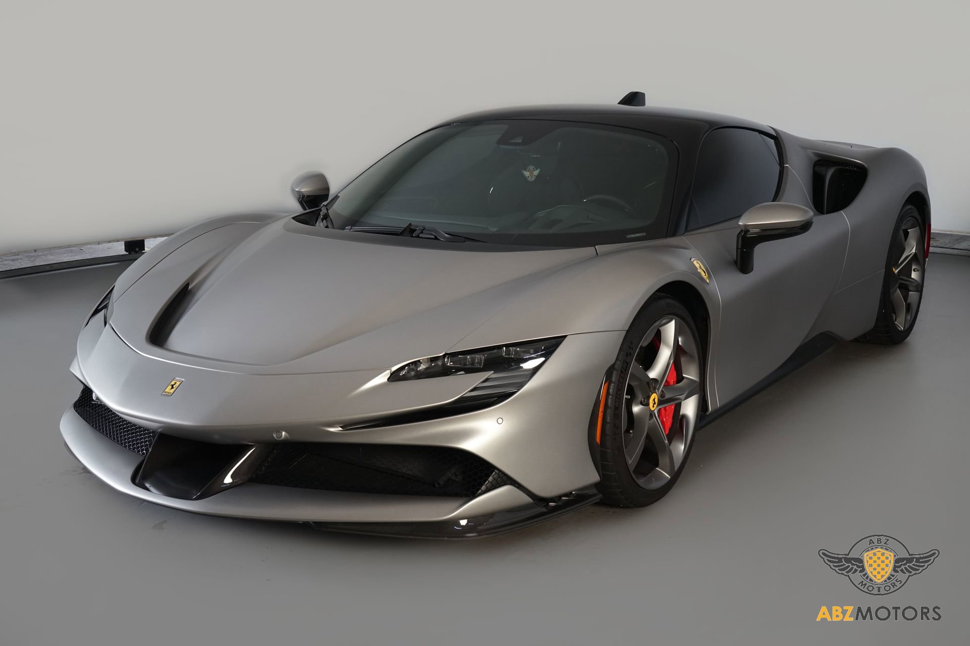 Used 2021 Ferrari SF90 Stradale AWD/4WD image 3
