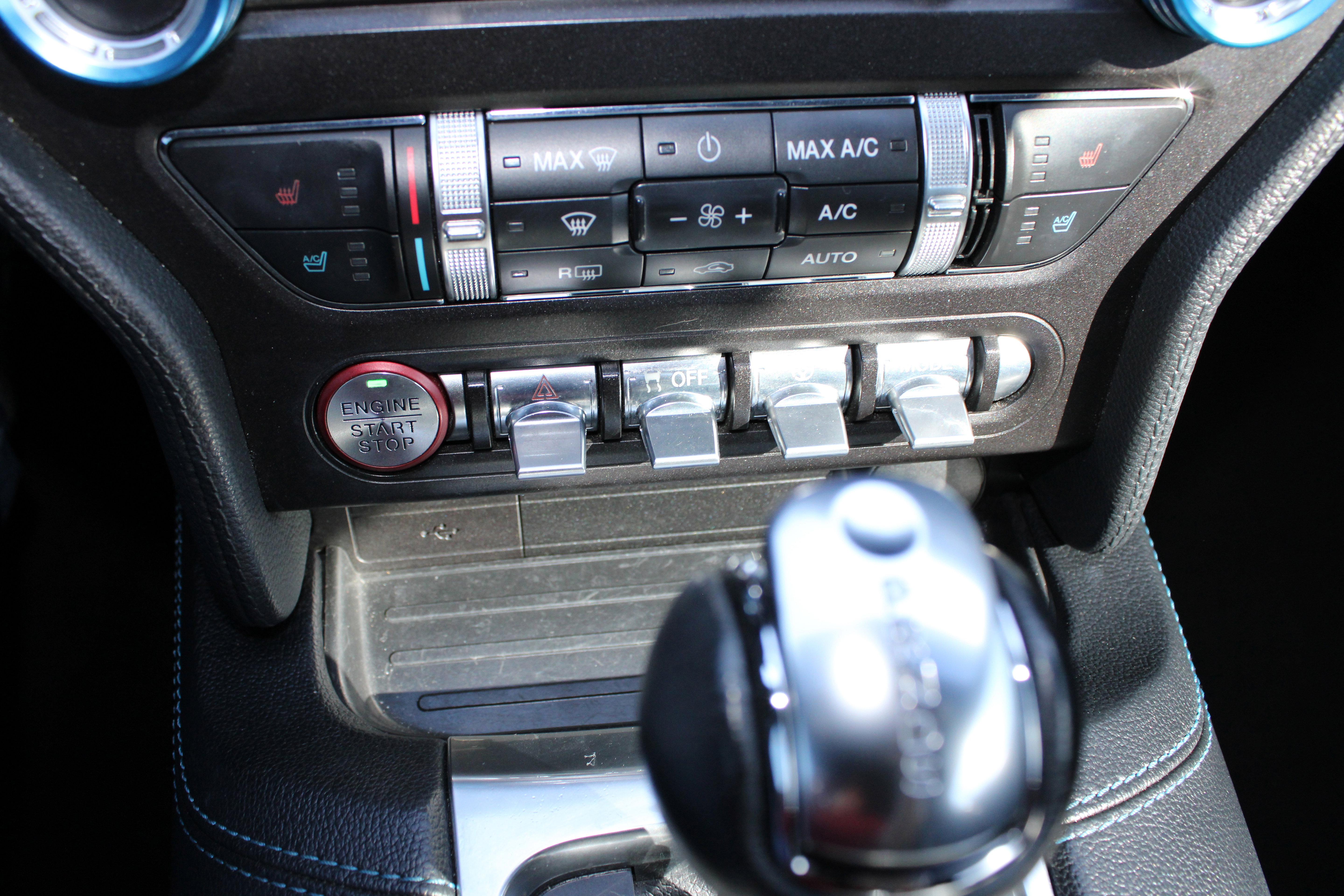 Used 2019 Ford Mustang GT Premium w/ Equipment Group 401A image 19